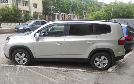 Chevrolet Orlando I, 2013 год, 800 000 рублей, 2 фотография