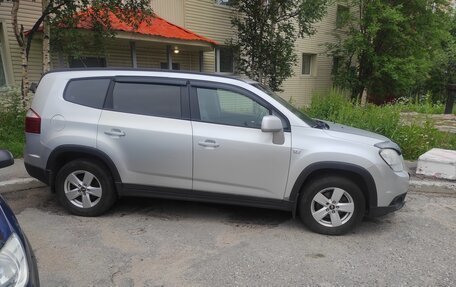 Chevrolet Orlando I, 2013 год, 800 000 рублей, 4 фотография