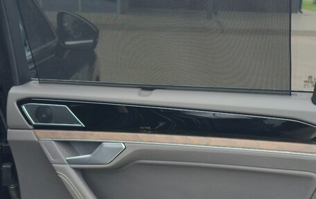 Volkswagen Touareg III, 2018 год, 5 700 000 рублей, 9 фотография