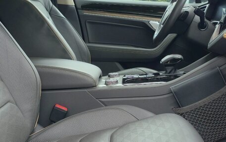 Volkswagen Touareg III, 2018 год, 5 700 000 рублей, 12 фотография