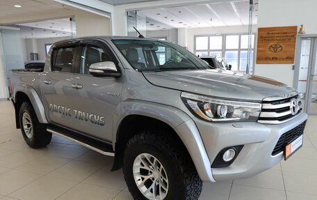 Toyota Hilux VIII, 2015 год, 4 200 000 рублей, 3 фотография