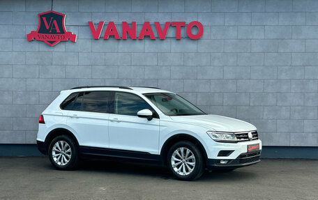 Volkswagen Tiguan II, 2020 год, 2 200 000 рублей, 3 фотография