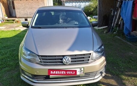 Volkswagen Polo VI (EU Market), 2017 год, 1 100 000 рублей, 2 фотография