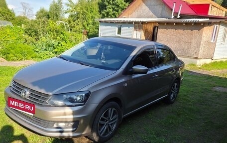 Volkswagen Polo VI (EU Market), 2017 год, 1 100 000 рублей, 6 фотография