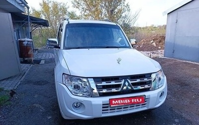 Mitsubishi Pajero IV, 2013 год, 2 600 000 рублей, 1 фотография