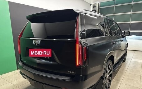 Cadillac Escalade V, 2023 год, 13 000 000 рублей, 6 фотография