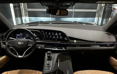 Cadillac Escalade V, 2023 год, 13 000 000 рублей, 17 фотография