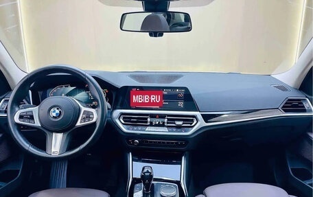 BMW 3 серия, 2021 год, 2 870 000 рублей, 8 фотография