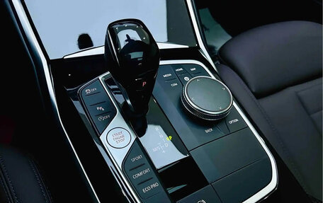 BMW 3 серия, 2021 год, 2 870 000 рублей, 18 фотография