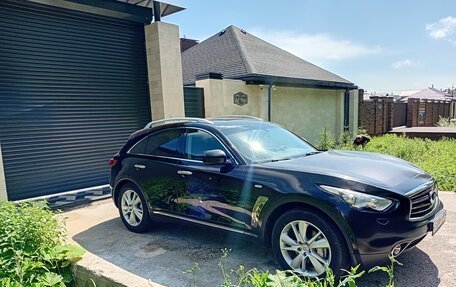 Infiniti QX70, 2016 год, 2 370 000 рублей, 3 фотография