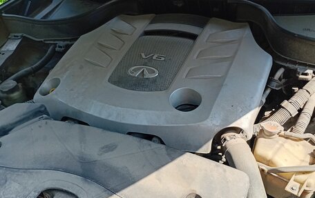 Infiniti QX70, 2016 год, 2 370 000 рублей, 17 фотография
