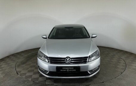 Volkswagen Passat B7, 2012 год, 671 500 рублей, 2 фотография