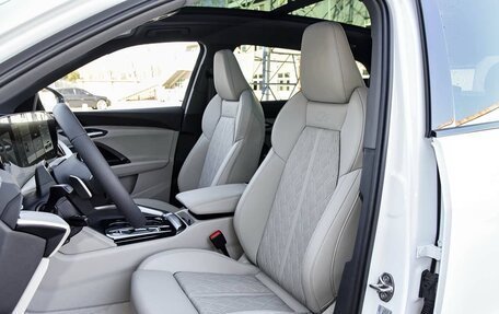 Audi Q5, 2026 год, 5 900 000 рублей, 8 фотография