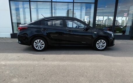 KIA Rio IV, 2020 год, 1 399 000 рублей, 6 фотография