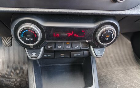 KIA Rio IV, 2020 год, 1 399 000 рублей, 9 фотография