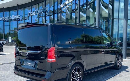 Mercedes-Benz V-Класс, 2023 год, 11 500 000 рублей, 2 фотография