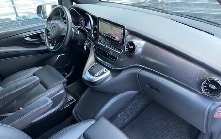 Mercedes-Benz V-Класс, 2023 год, 11 500 000 рублей, 16 фотография