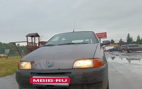 Fiat Punto III Punto Evo рестайлинг, 1998 год, 110 000 рублей, 5 фотография
