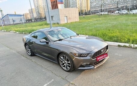 Ford Mustang VI рестайлинг, 2016 год, 2 400 000 рублей, 4 фотография