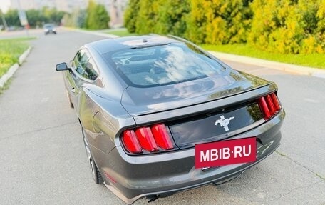 Ford Mustang VI рестайлинг, 2016 год, 2 400 000 рублей, 10 фотография