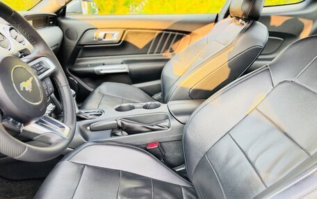 Ford Mustang VI рестайлинг, 2016 год, 2 400 000 рублей, 21 фотография
