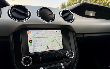 Ford Mustang VI рестайлинг, 2016 год, 2 400 000 рублей, 26 фотография