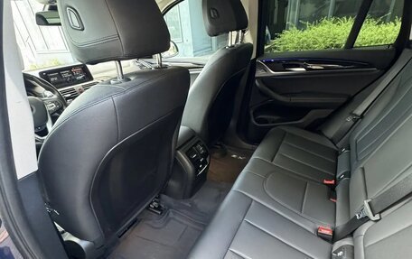 BMW X3, 2018 год, 3 500 000 рублей, 14 фотография