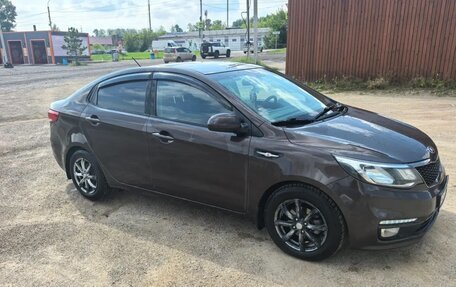 KIA Rio III рестайлинг, 2016 год, 860 000 рублей, 3 фотография
