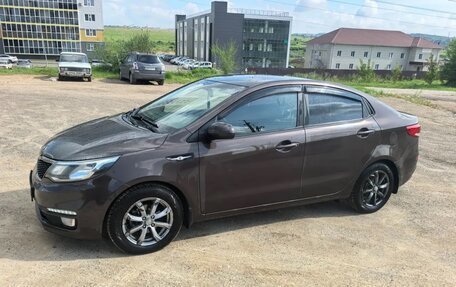 KIA Rio III рестайлинг, 2016 год, 860 000 рублей, 2 фотография