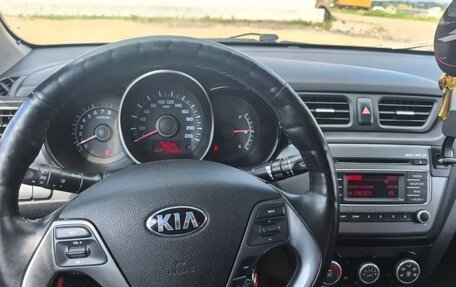KIA Rio III рестайлинг, 2016 год, 860 000 рублей, 7 фотография