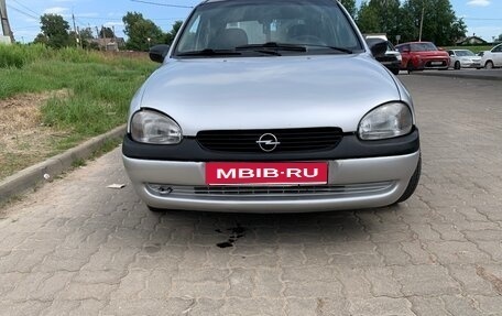 Opel Corsa B, 2000 год, 125 000 рублей, 1 фотография
