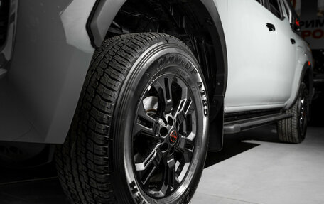 Nissan Navara (Frontier), 2024 год, 5 300 000 рублей, 2 фотография
