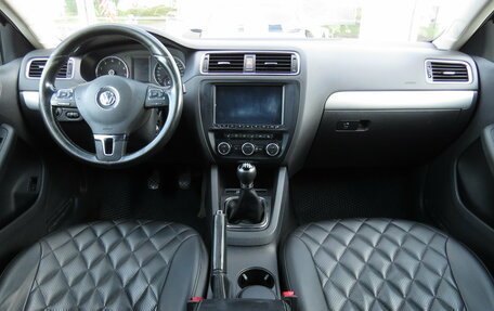 Volkswagen Jetta VI, 2013 год, 639 000 рублей, 6 фотография