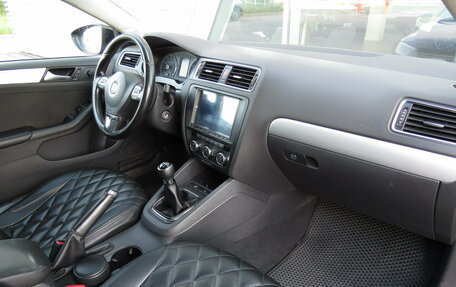 Volkswagen Jetta VI, 2013 год, 639 000 рублей, 5 фотография