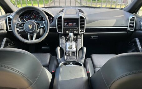 Porsche Cayenne III, 2015 год, 4 200 000 рублей, 5 фотография
