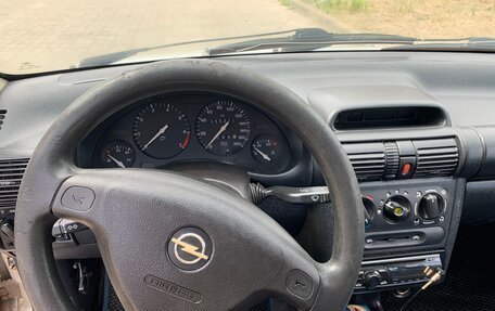 Opel Corsa B, 2000 год, 125 000 рублей, 11 фотография