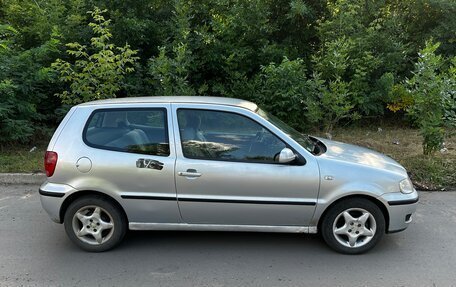 Volkswagen Polo III рестайлинг, 2001 год, 250 000 рублей, 3 фотография