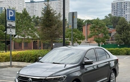 Volkswagen Polo VI (EU Market), 2021 год, 1 565 000 рублей, 1 фотография