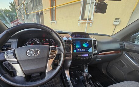Toyota Land Cruiser Prado 120 рестайлинг, 2007 год, 2 650 000 рублей, 6 фотография
