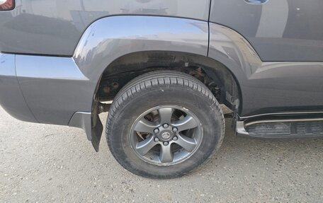 Toyota Land Cruiser Prado 120 рестайлинг, 2007 год, 2 650 000 рублей, 14 фотография