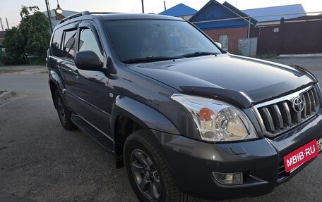 Toyota Land Cruiser Prado 120 рестайлинг, 2007 год, 2 650 000 рублей, 12 фотография