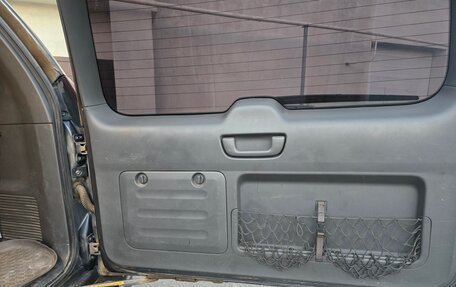 Toyota Land Cruiser Prado 120 рестайлинг, 2007 год, 2 650 000 рублей, 21 фотография