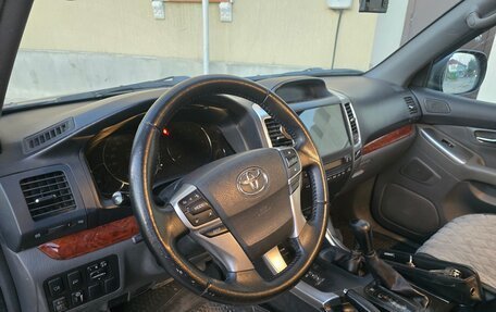 Toyota Land Cruiser Prado 120 рестайлинг, 2007 год, 2 650 000 рублей, 30 фотография