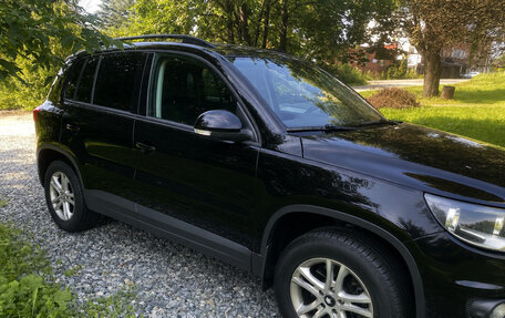 Volkswagen Tiguan I, 2011 год, 980 000 рублей, 4 фотография