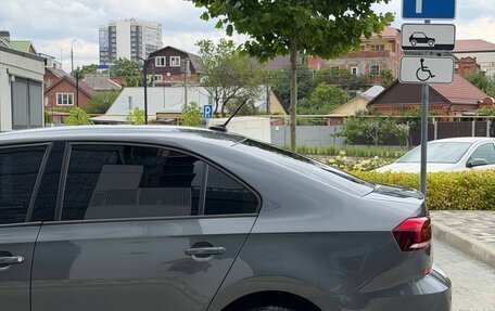 Volkswagen Polo VI (EU Market), 2021 год, 1 565 000 рублей, 3 фотография