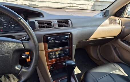 Toyota Camry, 1997 год, 359 000 рублей, 11 фотография