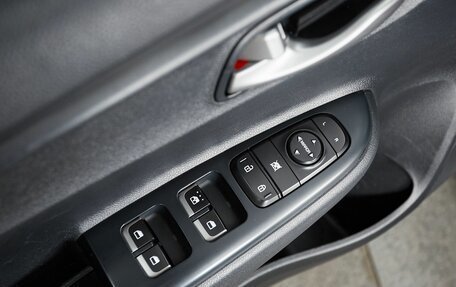 KIA Rio IV, 2019 год, 1 350 000 рублей, 10 фотография
