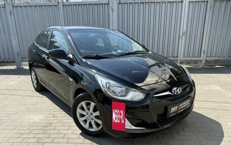 Hyundai Solaris II рестайлинг, 2012 год, 749 000 рублей, 3 фотография
