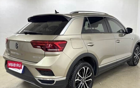 Volkswagen T-Roc I, 2022 год, 1 570 000 рублей, 4 фотография
