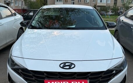 Hyundai Avante, 2021 год, 1 750 000 рублей, 1 фотография